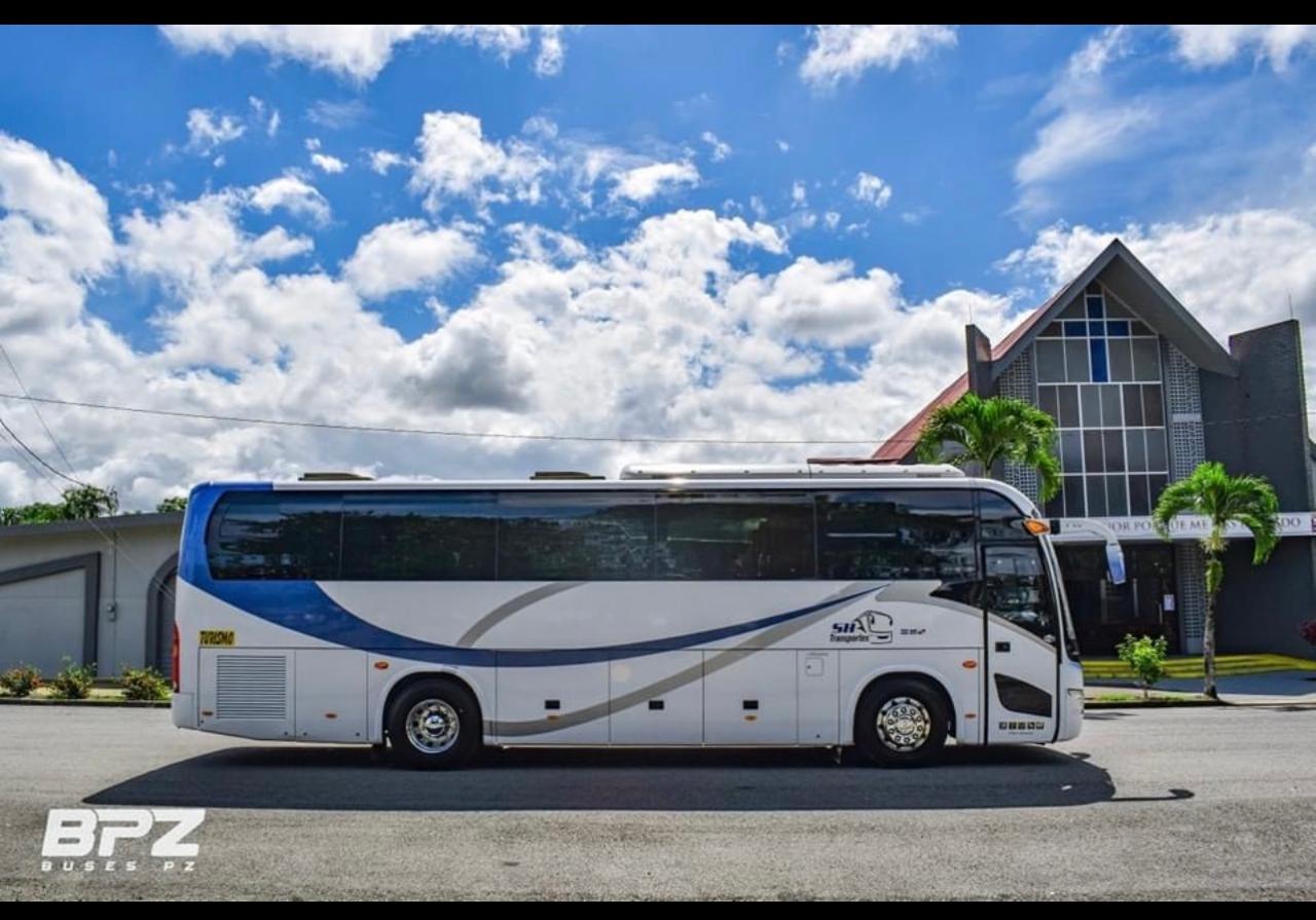 Autobús 41 pasajeros Transportes SH